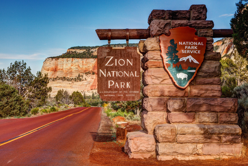 entrance to zion national park